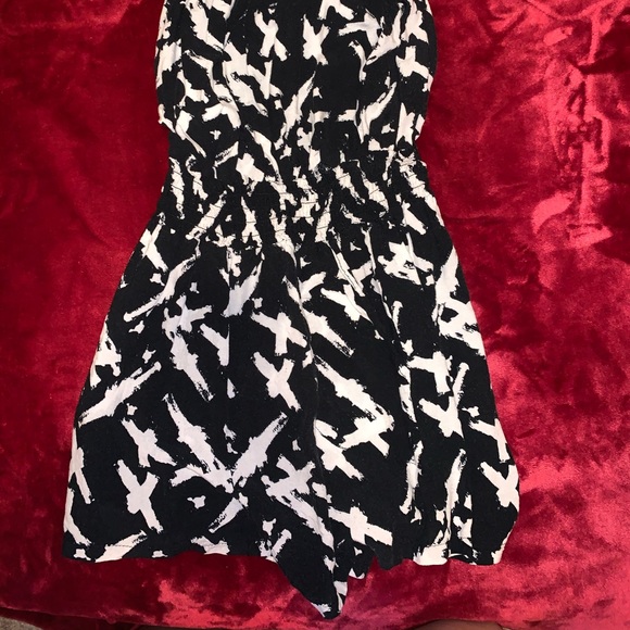 romper - Picture 2 of 2